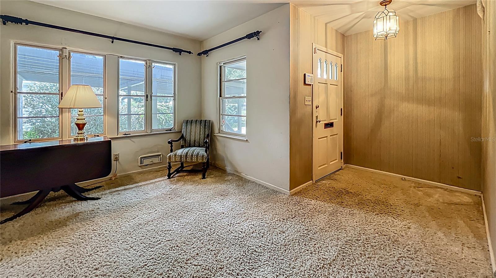 Image 7 of 71 For 1606 Orangewood Avenue