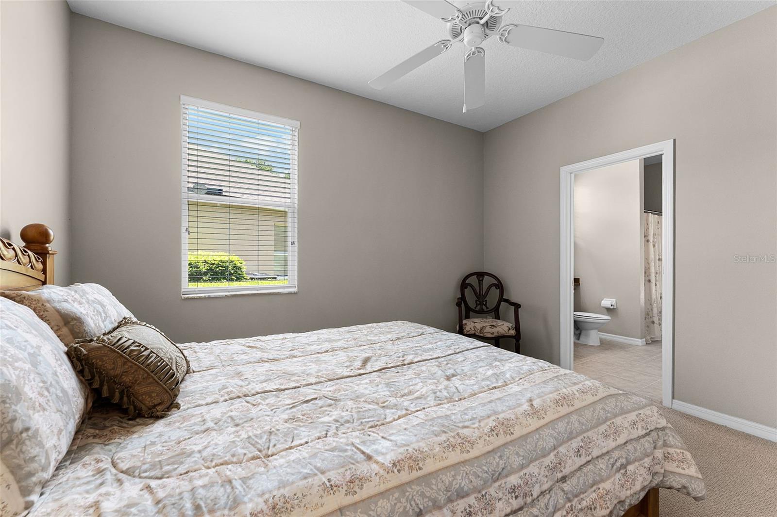 Image 20 of 34 For 9631 Renwick Court