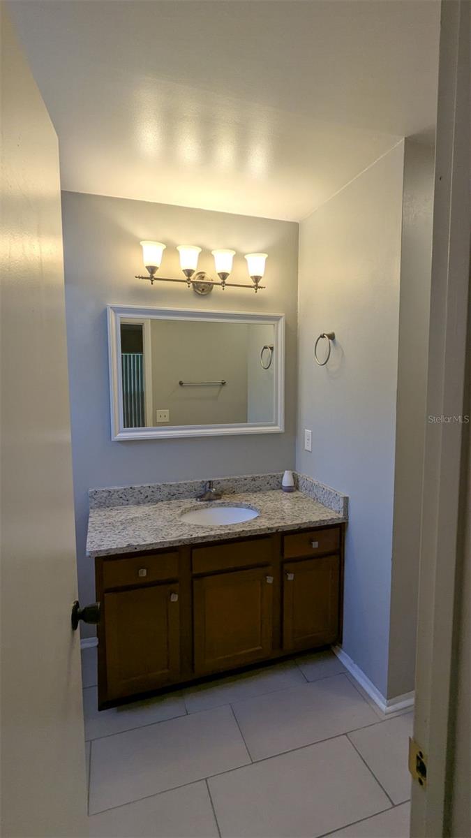 Image 18 of 24 For 10210 Gray Eagle Drive