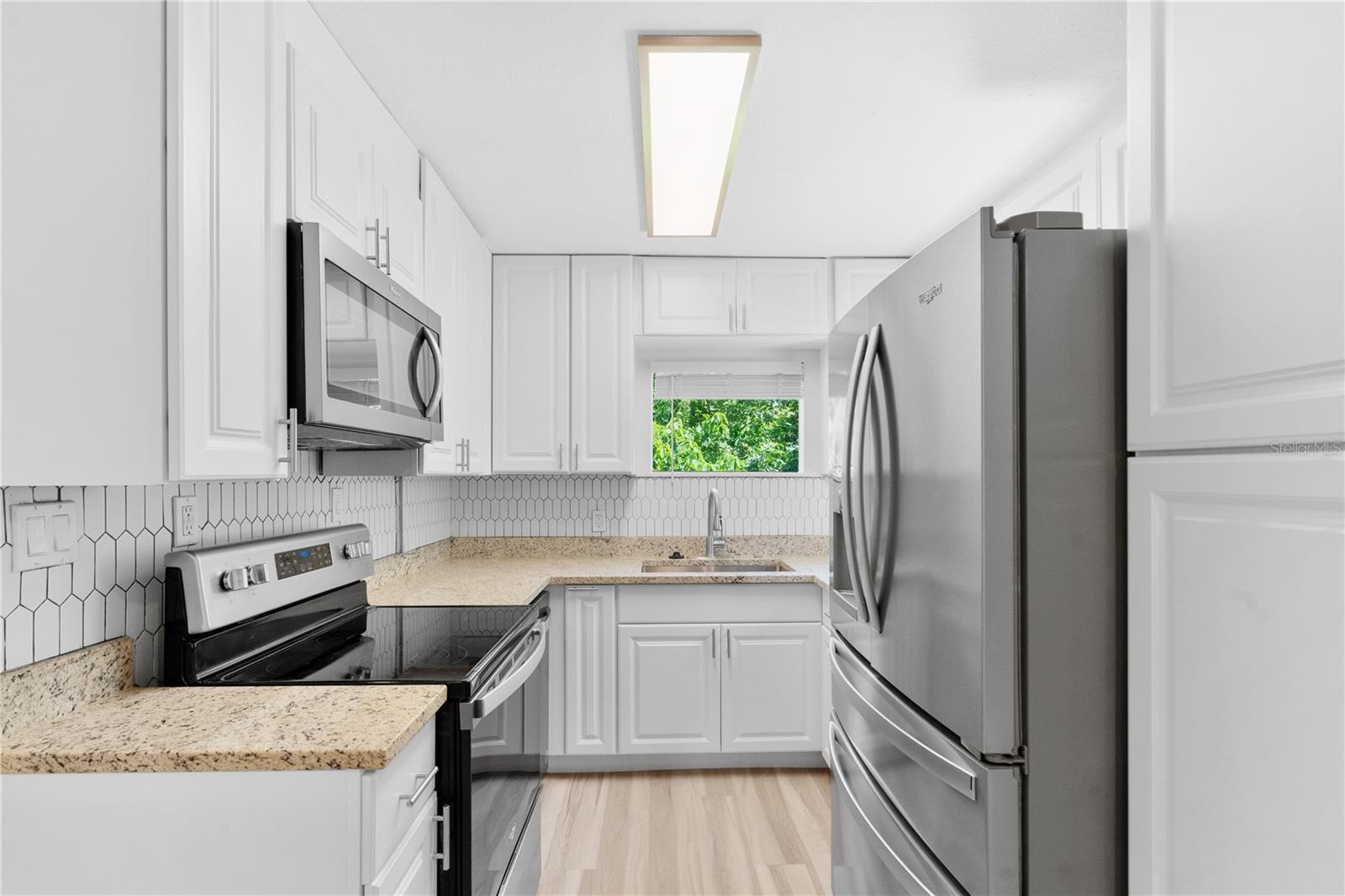 Image 15 of 23 For 1921 Dartmouth Avenue