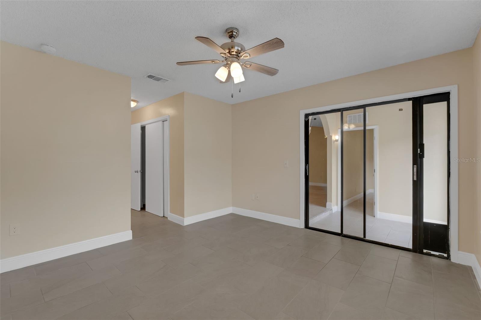 Image 17 of 26 For 5835 Talavera Street