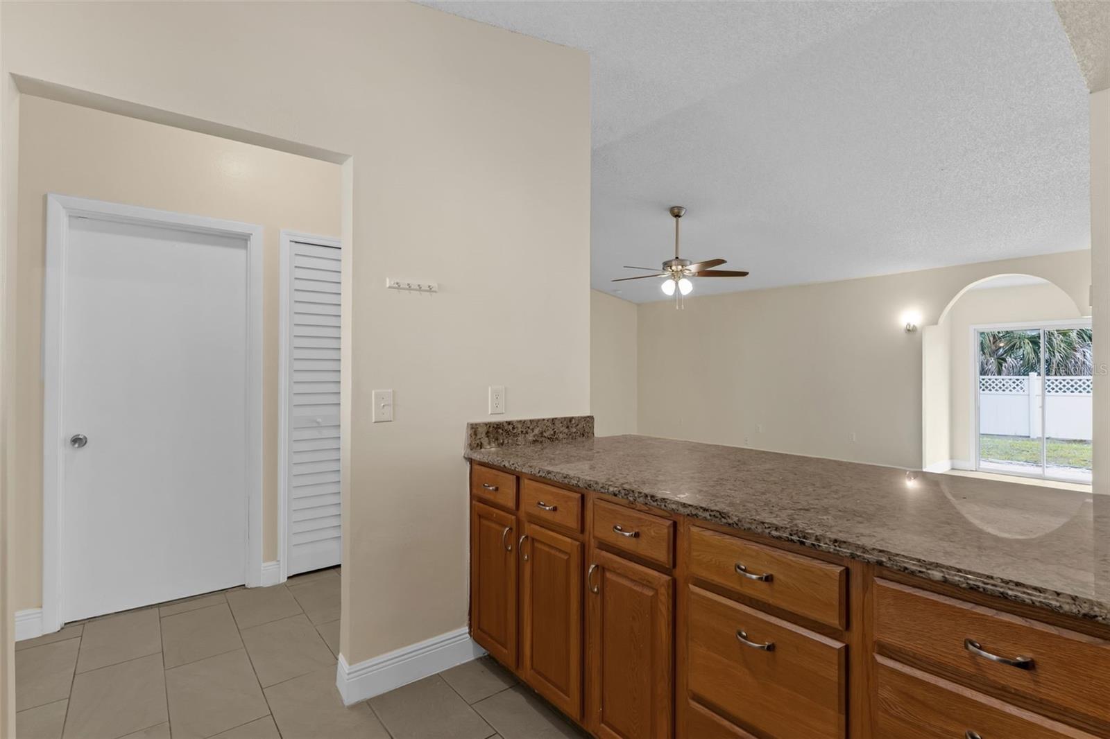 Image 7 of 26 For 5835 Talavera Street