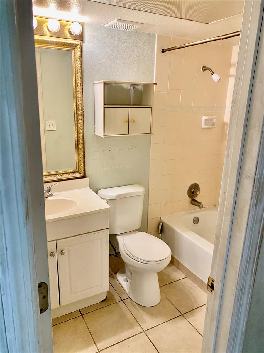 Image 28 of 36 For 4394 Prince Hall Boulevard