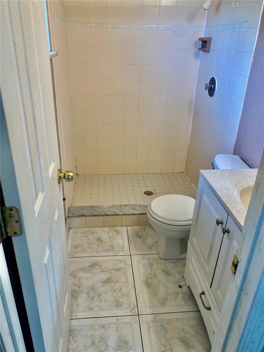 Image 30 of 36 For 4394 Prince Hall Boulevard