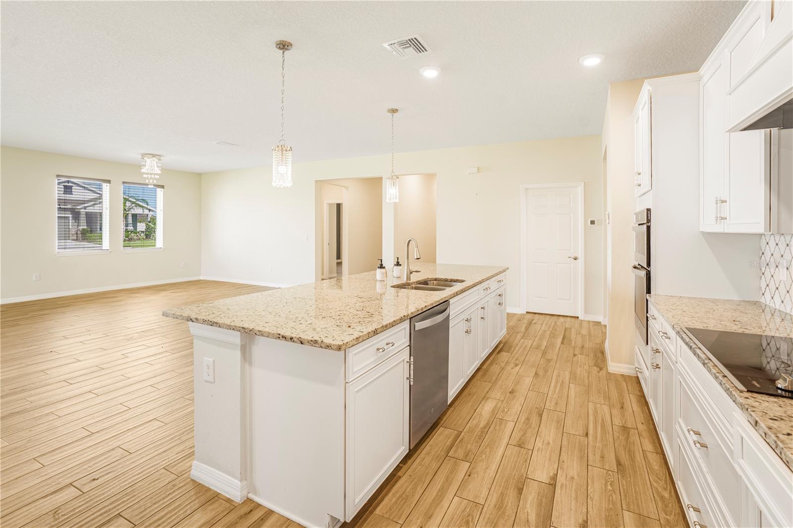 Image 19 of 55 For 11818 Tetrafin Drive