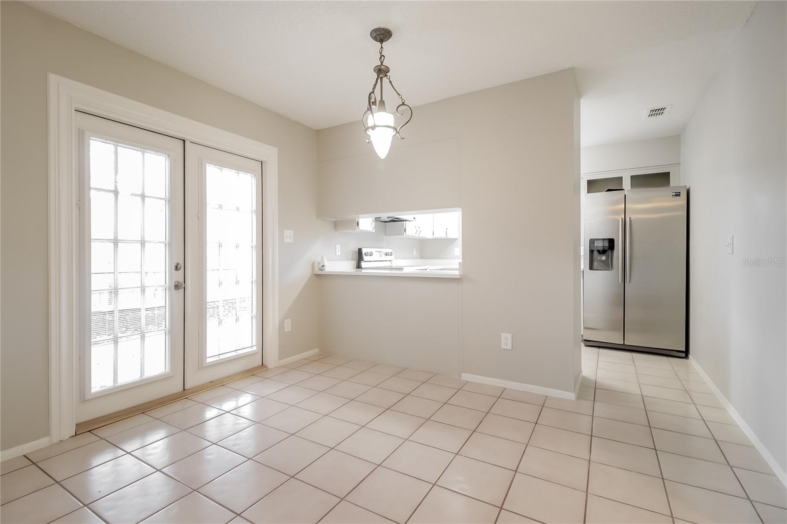 Image 4 of 16 For 7660 Pacific Heights Circle