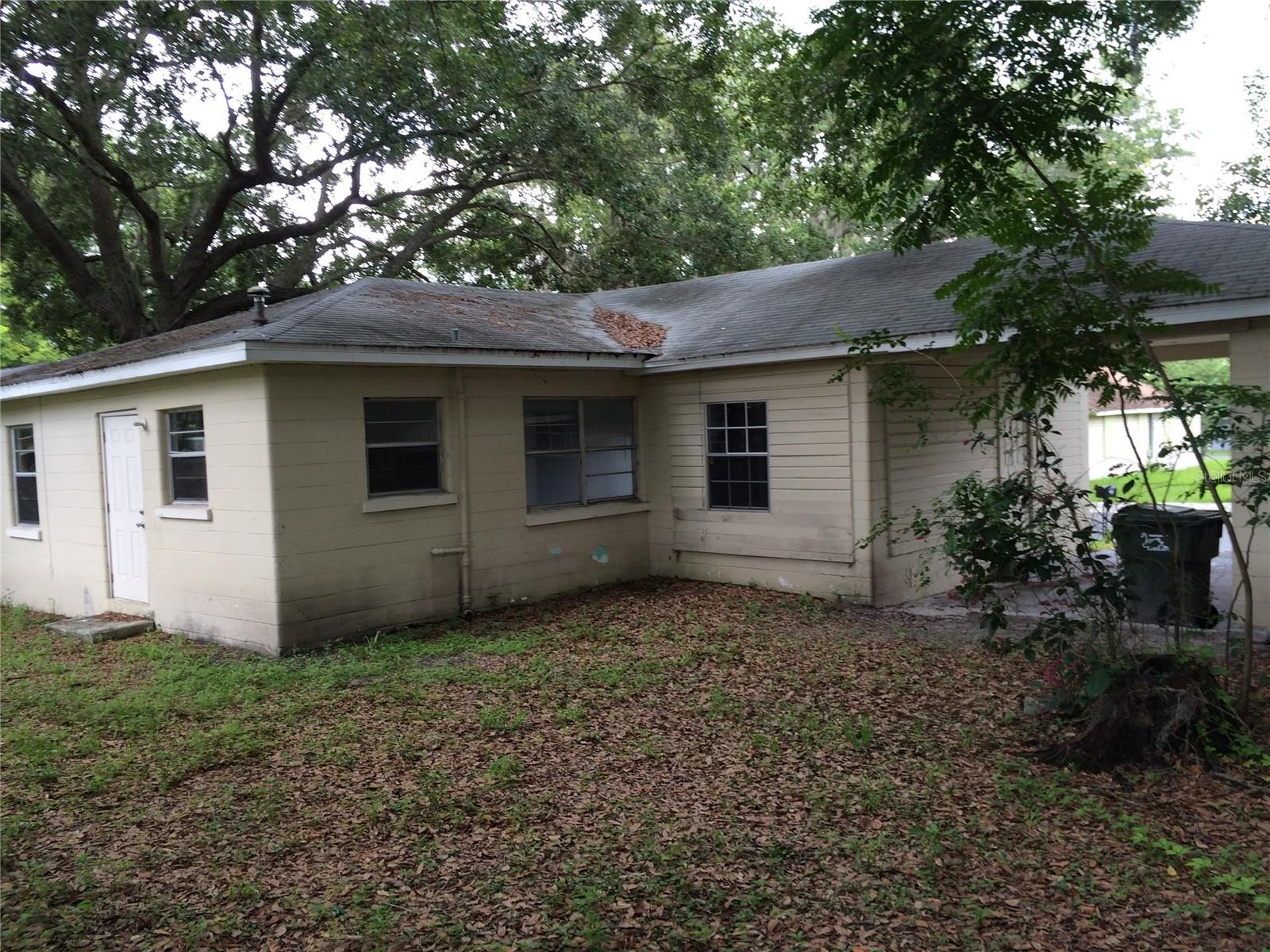 Image 2 of 10 For 702 14th  