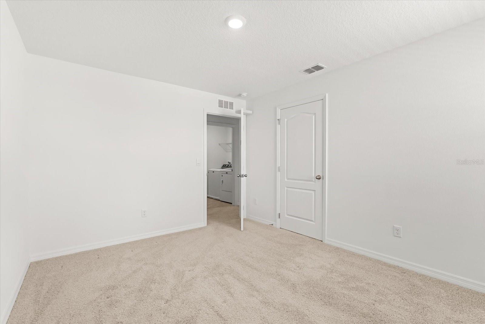 Image 27 of 38 For 5226 Mahogany Drive
