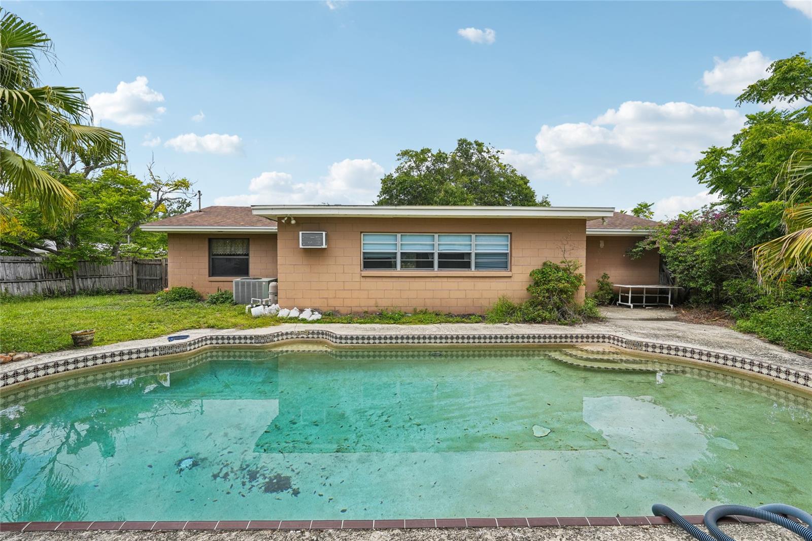 Image 21 of 24 For 2020 Cocos Court