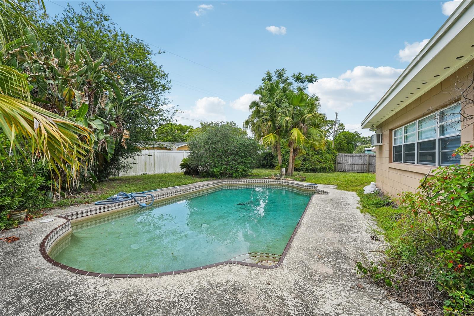 Image 3 of 24 For 2020 Cocos Court