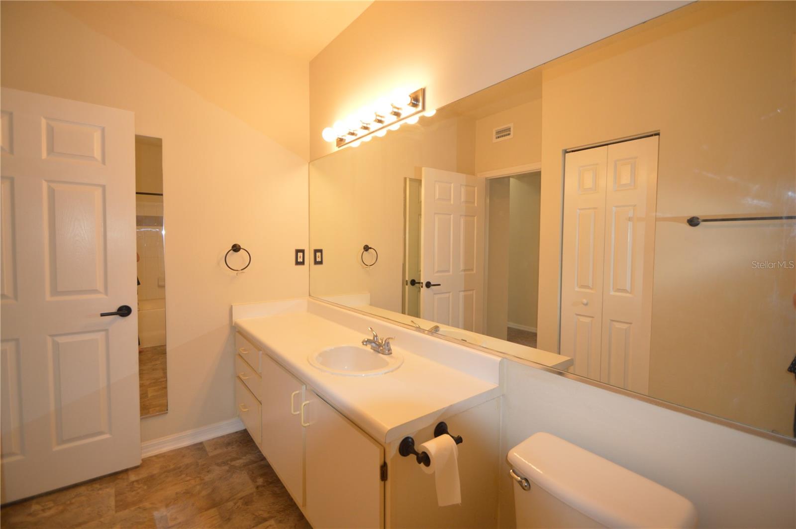Image 9 of 14 For 5616 Pinnacle Heights Circle 308