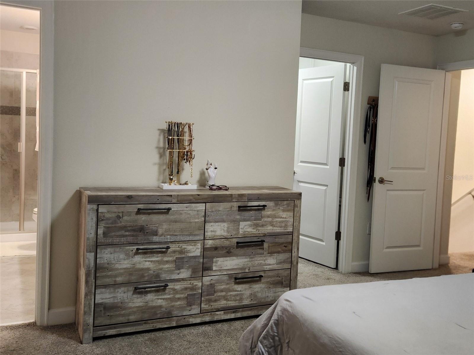 Image 14 of 44 For 11802 Pulitzer Place