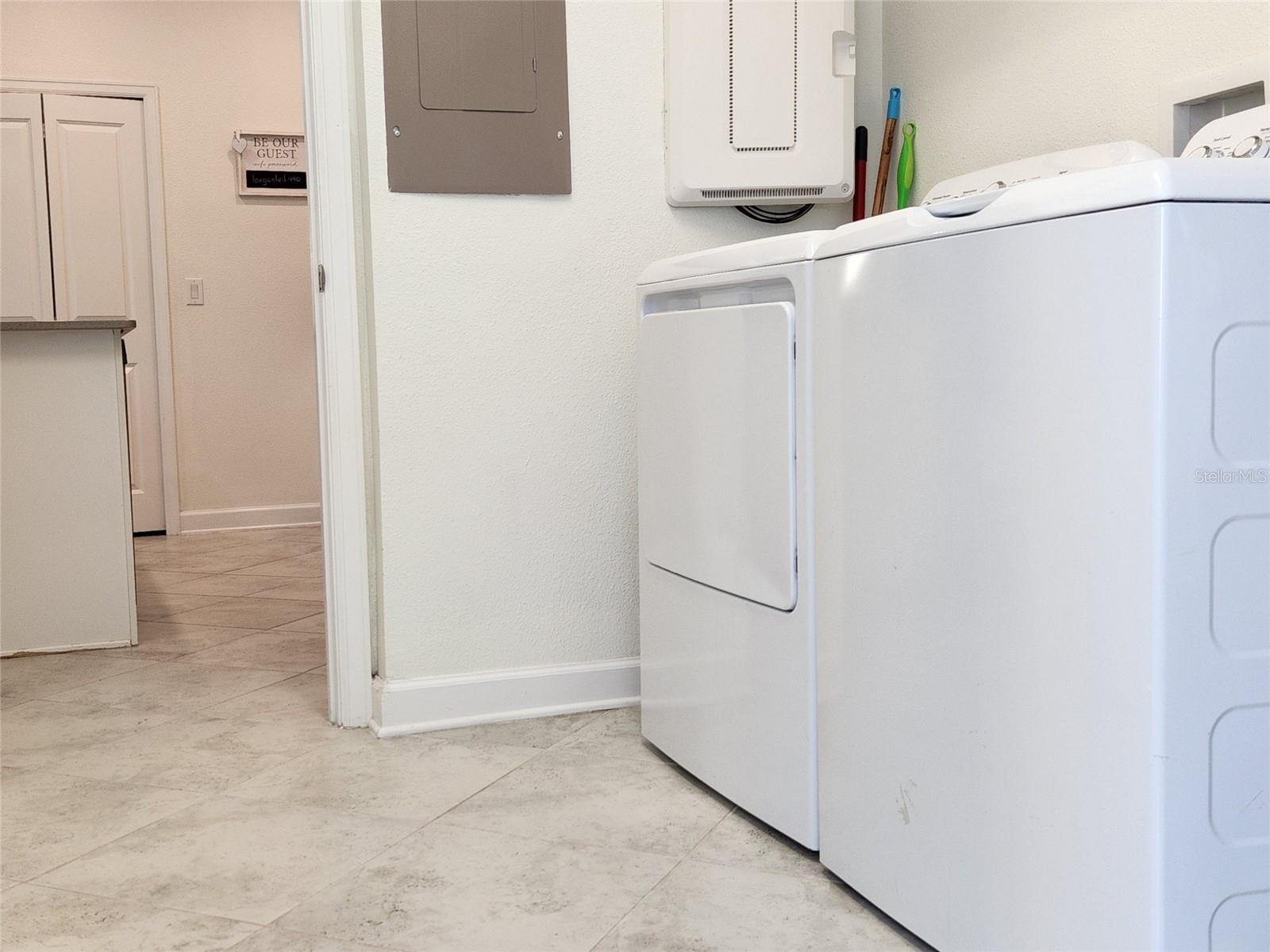 Image 30 of 44 For 11802 Pulitzer Place