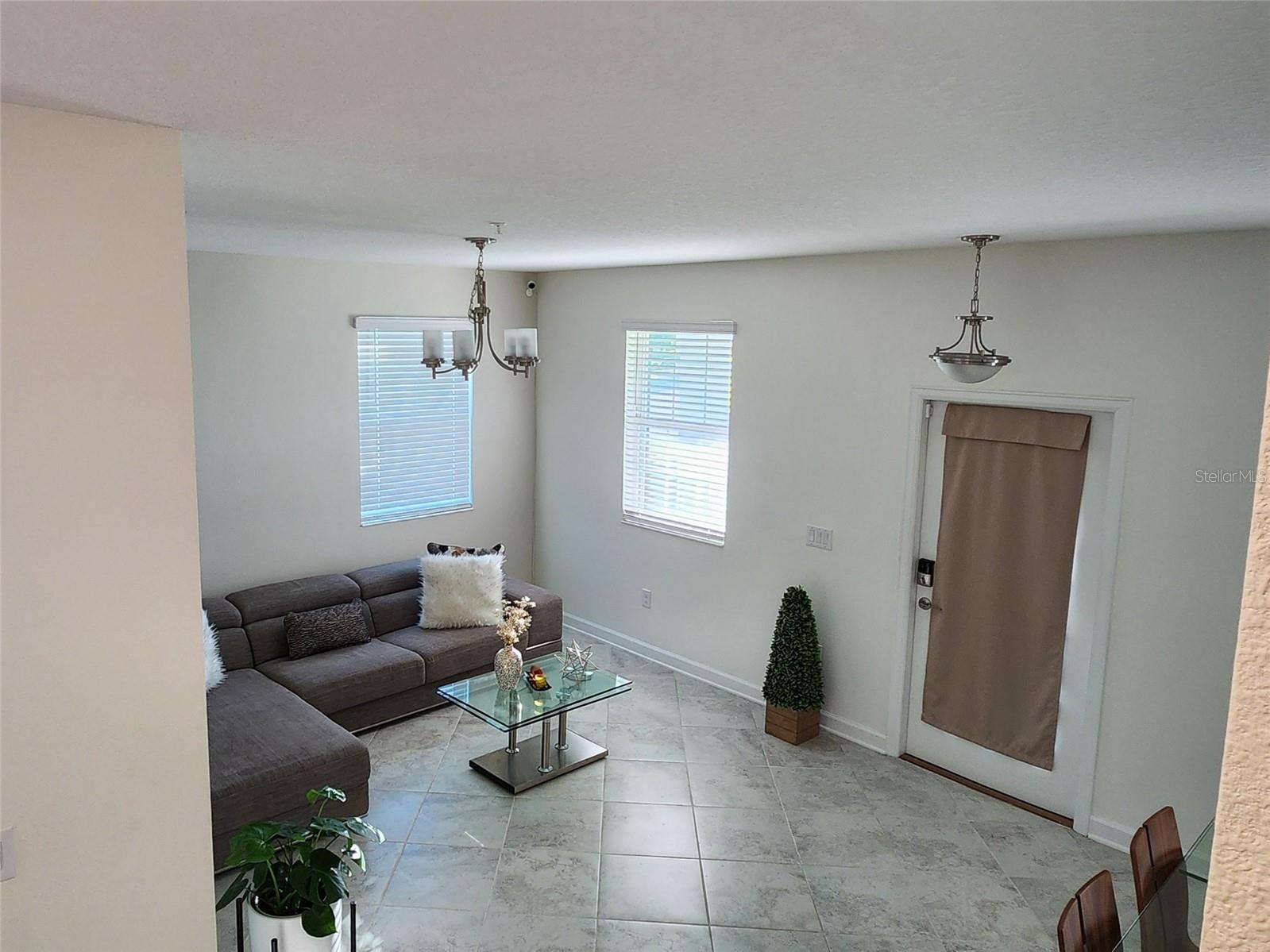 Image 4 of 44 For 11802 Pulitzer Place