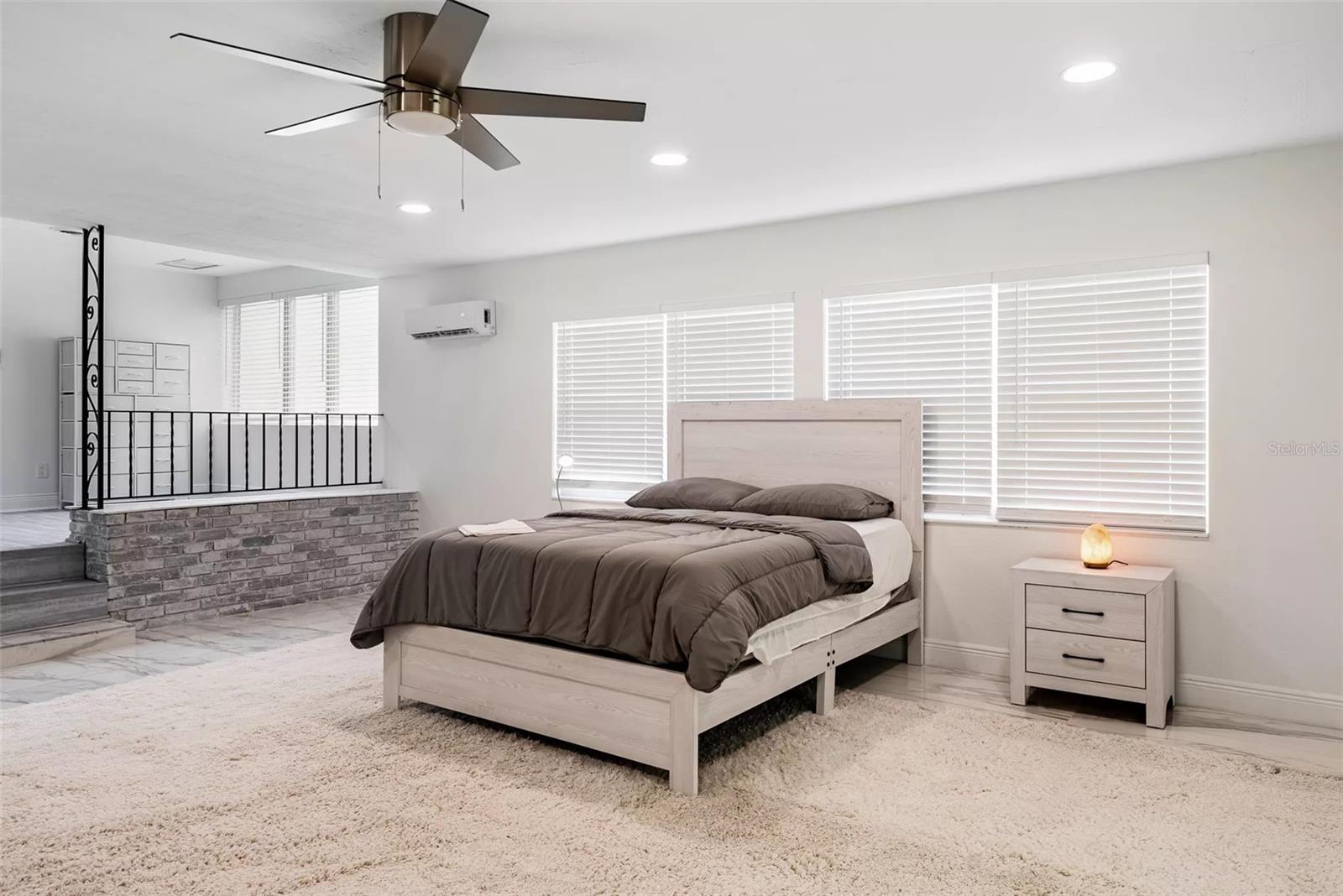 Image 21 of 44 For 2909 Hargill Drive
