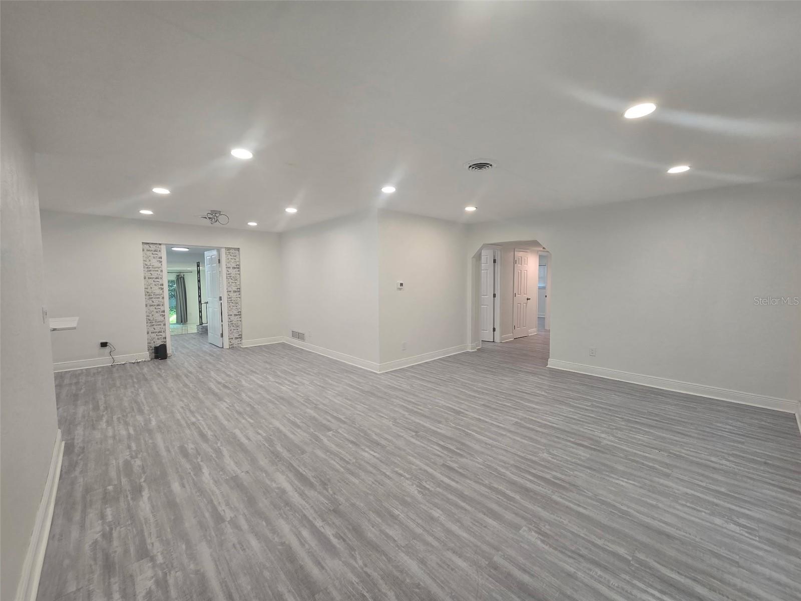 Image 72 of 78 For 2909 Hargill Drive