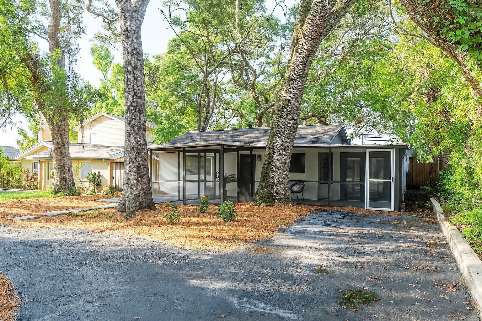 Details for 709 1st Avenue Ne, LARGO, FL 33770