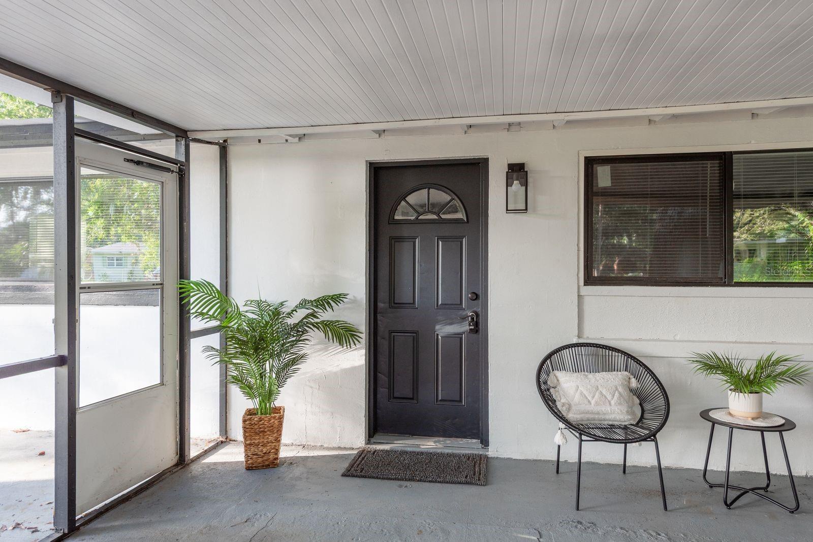 Image 3 of 22 For 709 1st Avenue Ne