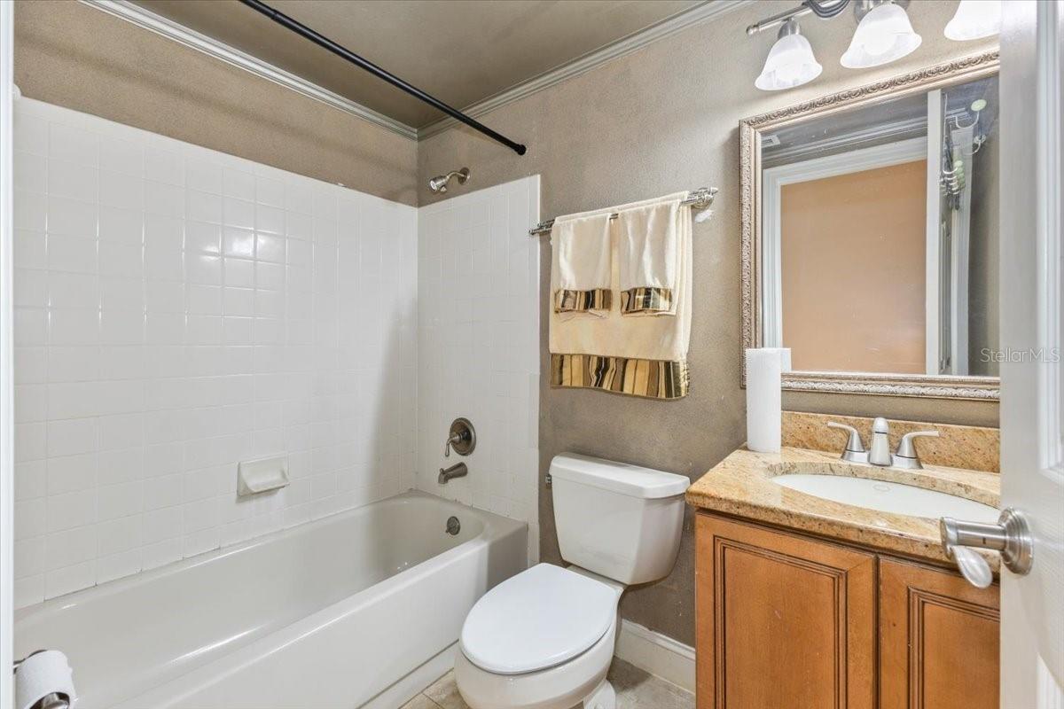 Image 10 of 16 For 7263 Spring Villas Circle
