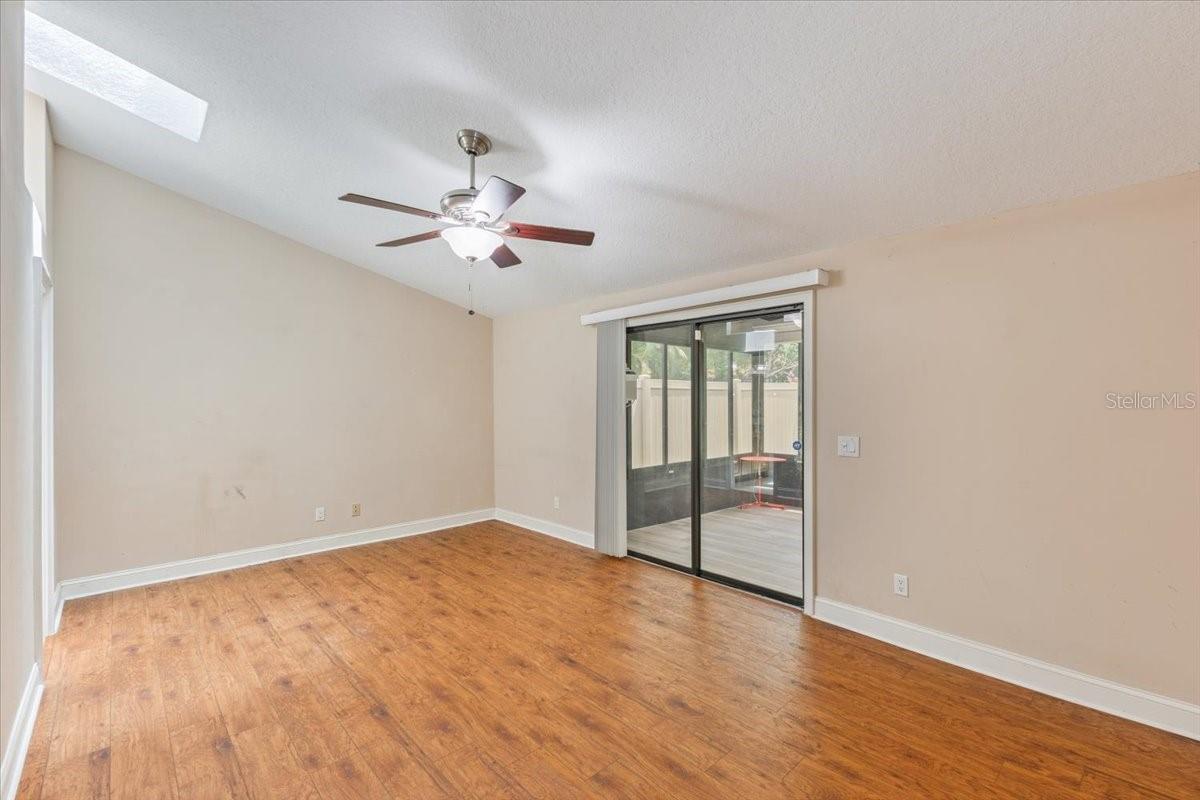Image 11 of 16 For 7263 Spring Villas Circle