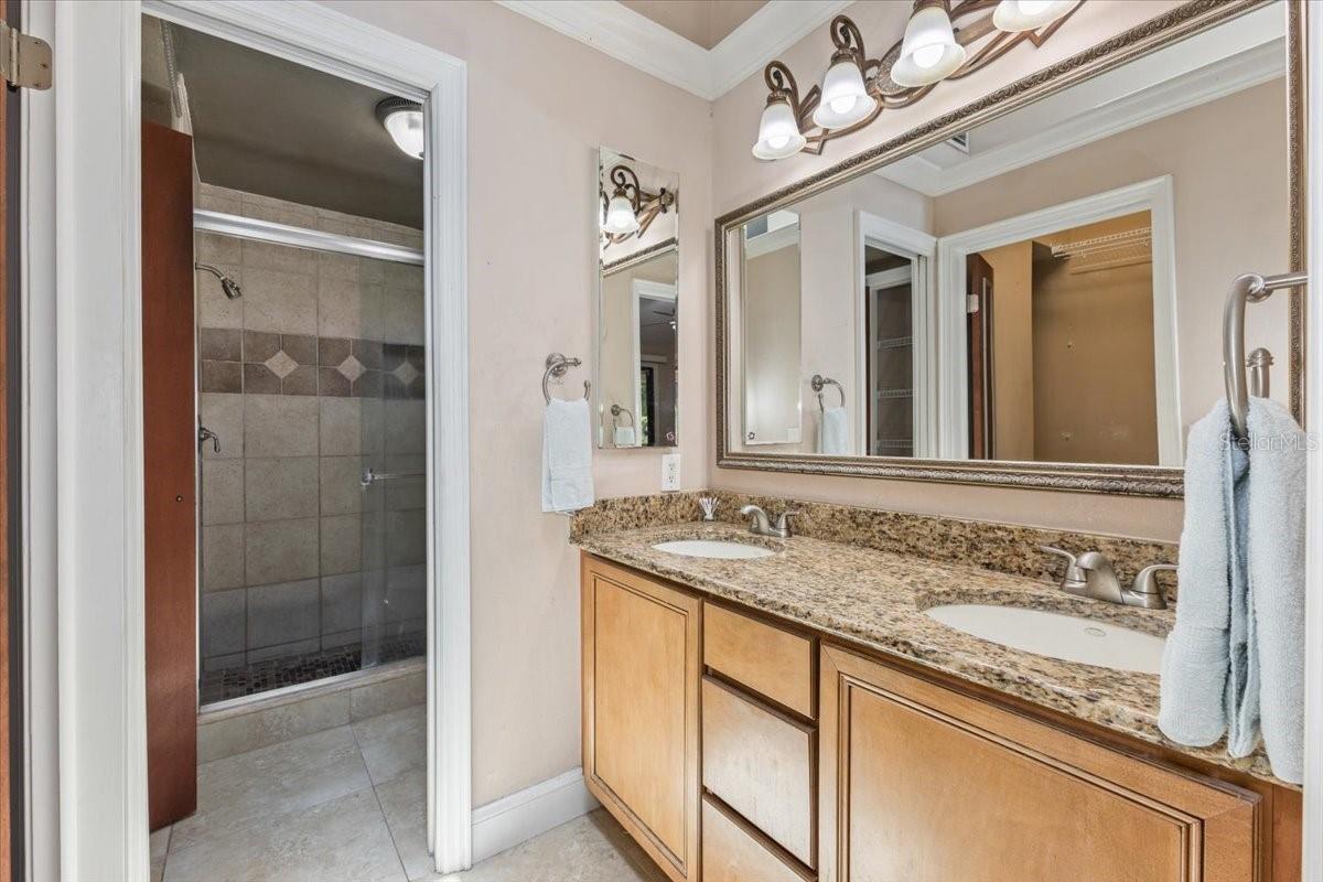 Image 13 of 16 For 7263 Spring Villas Circle