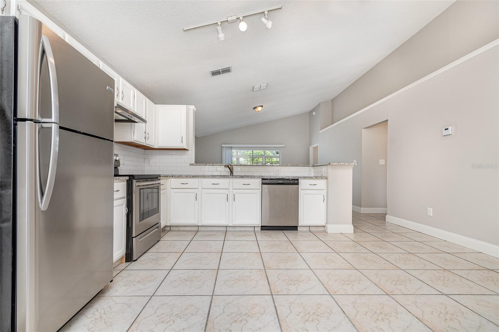 Image 10 of 26 For 11715 Sindlesham Court