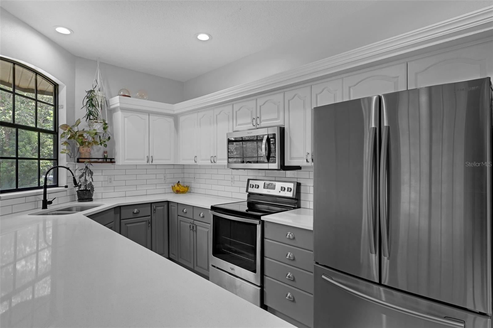 Image 19 of 57 For 30915 Alcrest Avenue