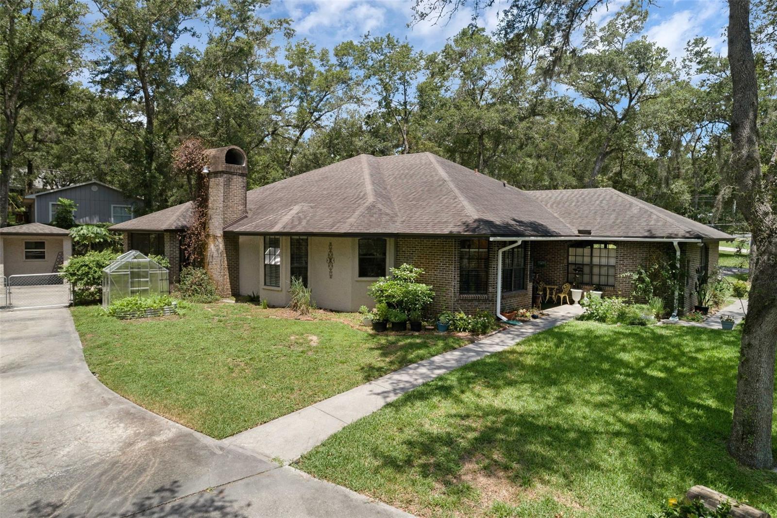 Image 6 of 57 For 30915 Alcrest Avenue