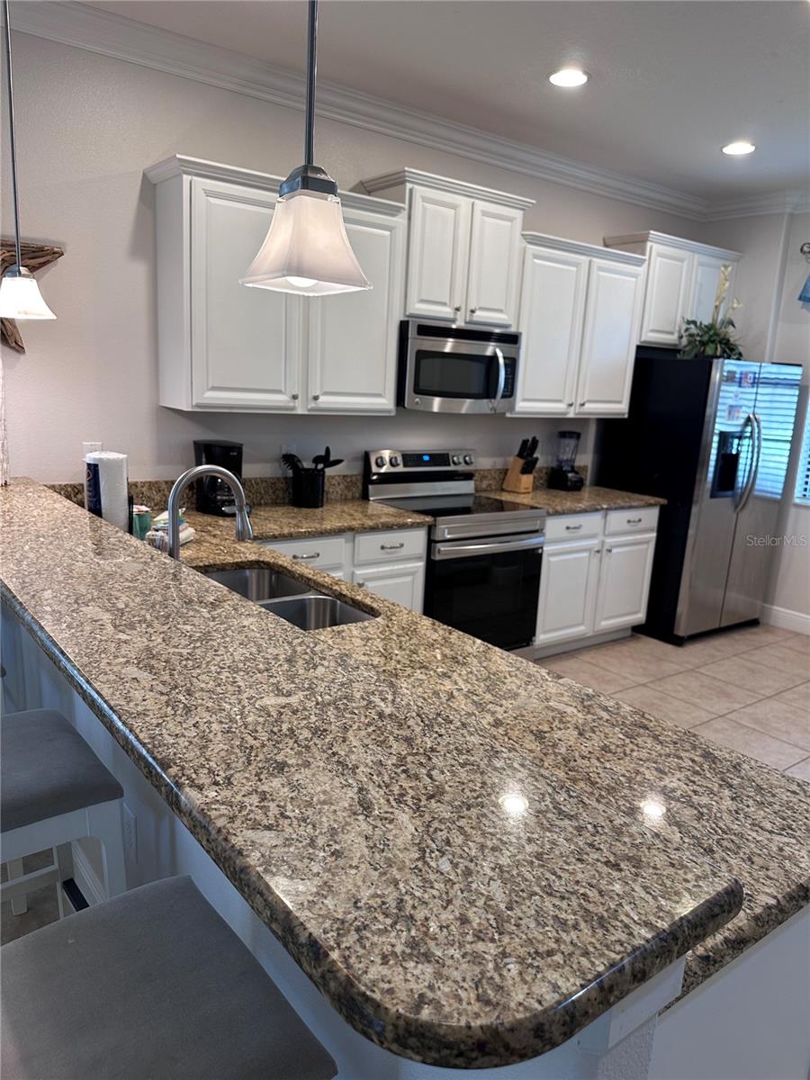 Image 10 of 93 For 1452 Moon Valley Drive