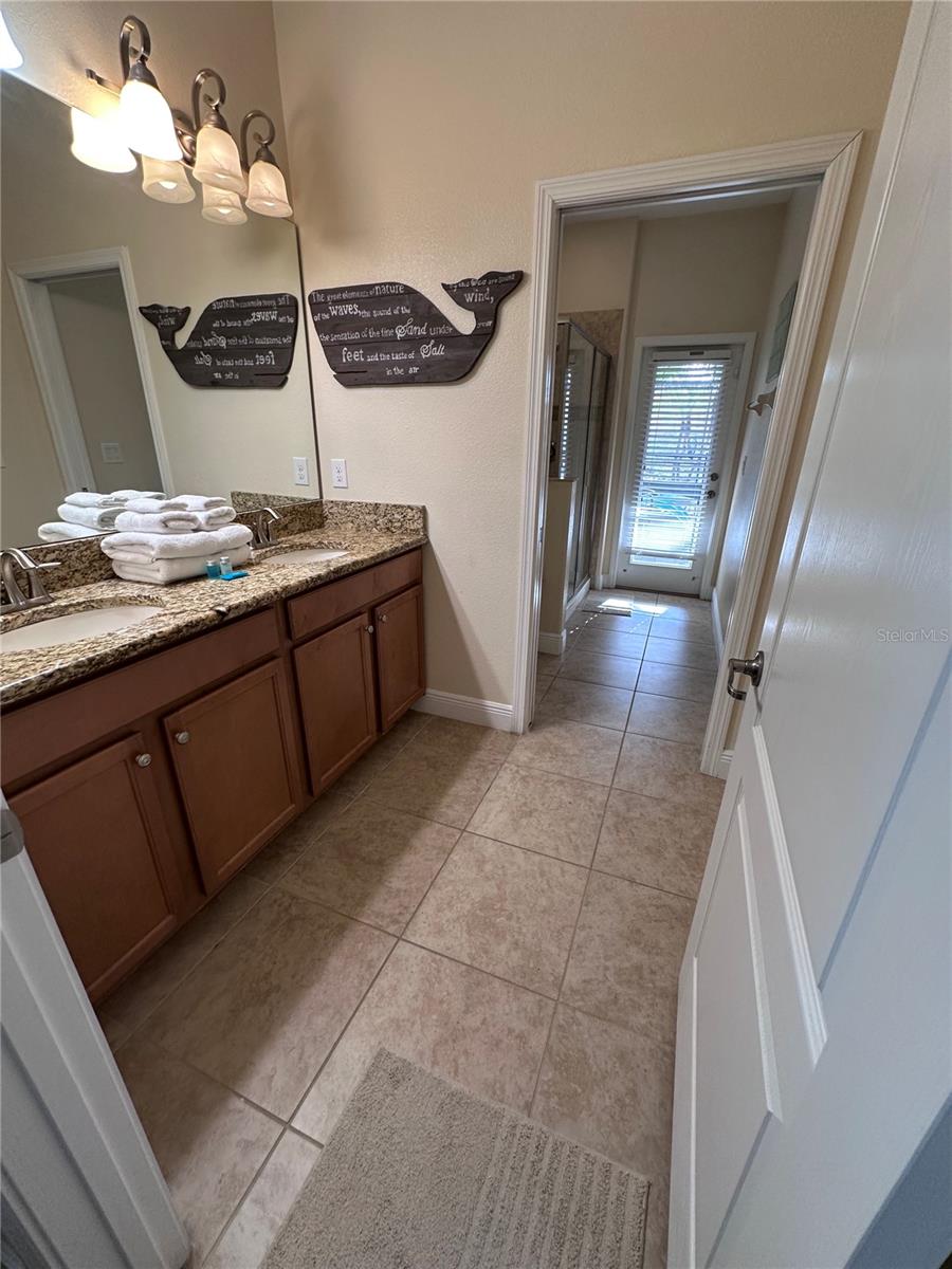 Image 31 of 93 For 1452 Moon Valley Drive