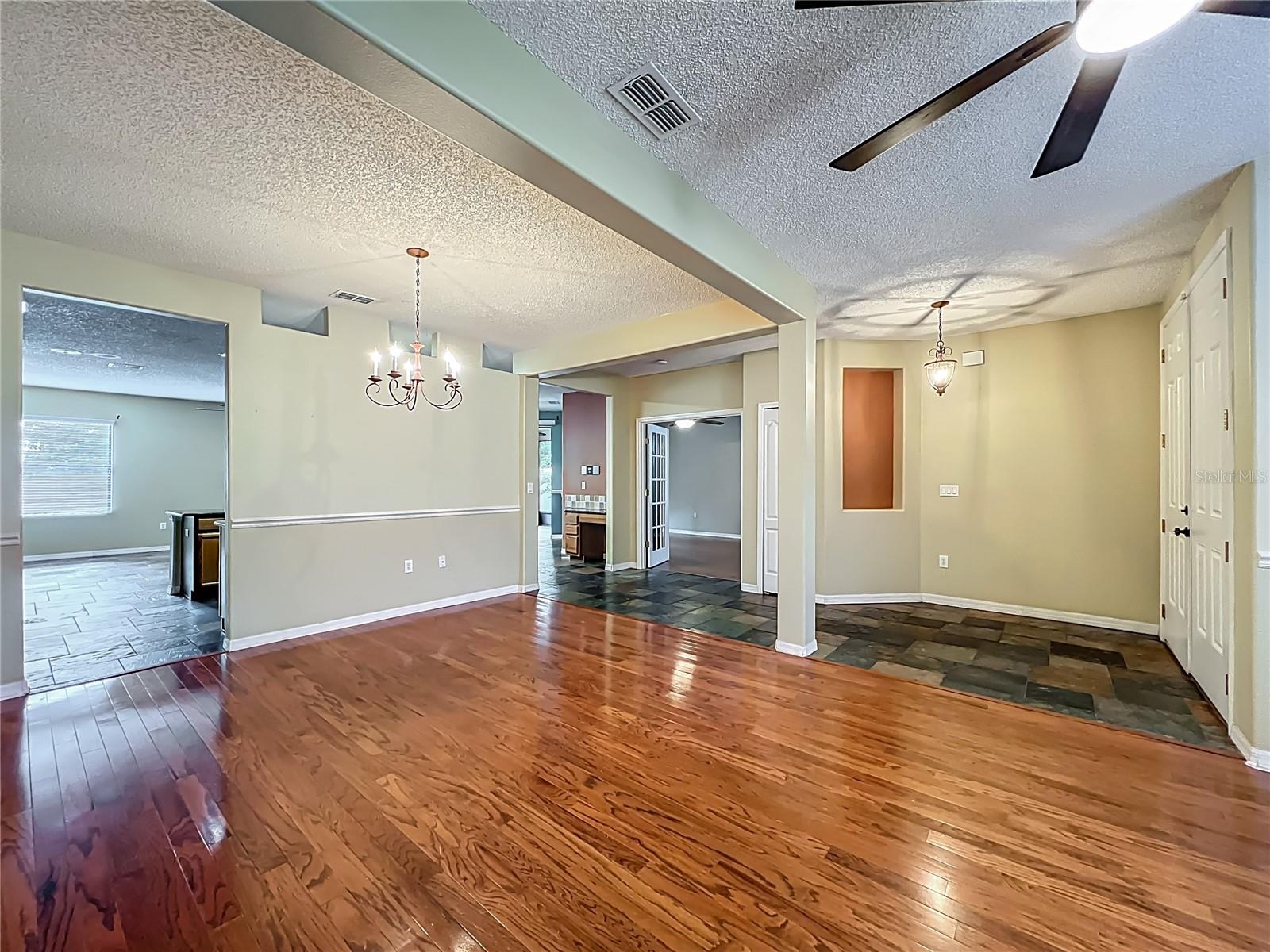 Image 18 of 40 For 2831 Village Pine Terrace