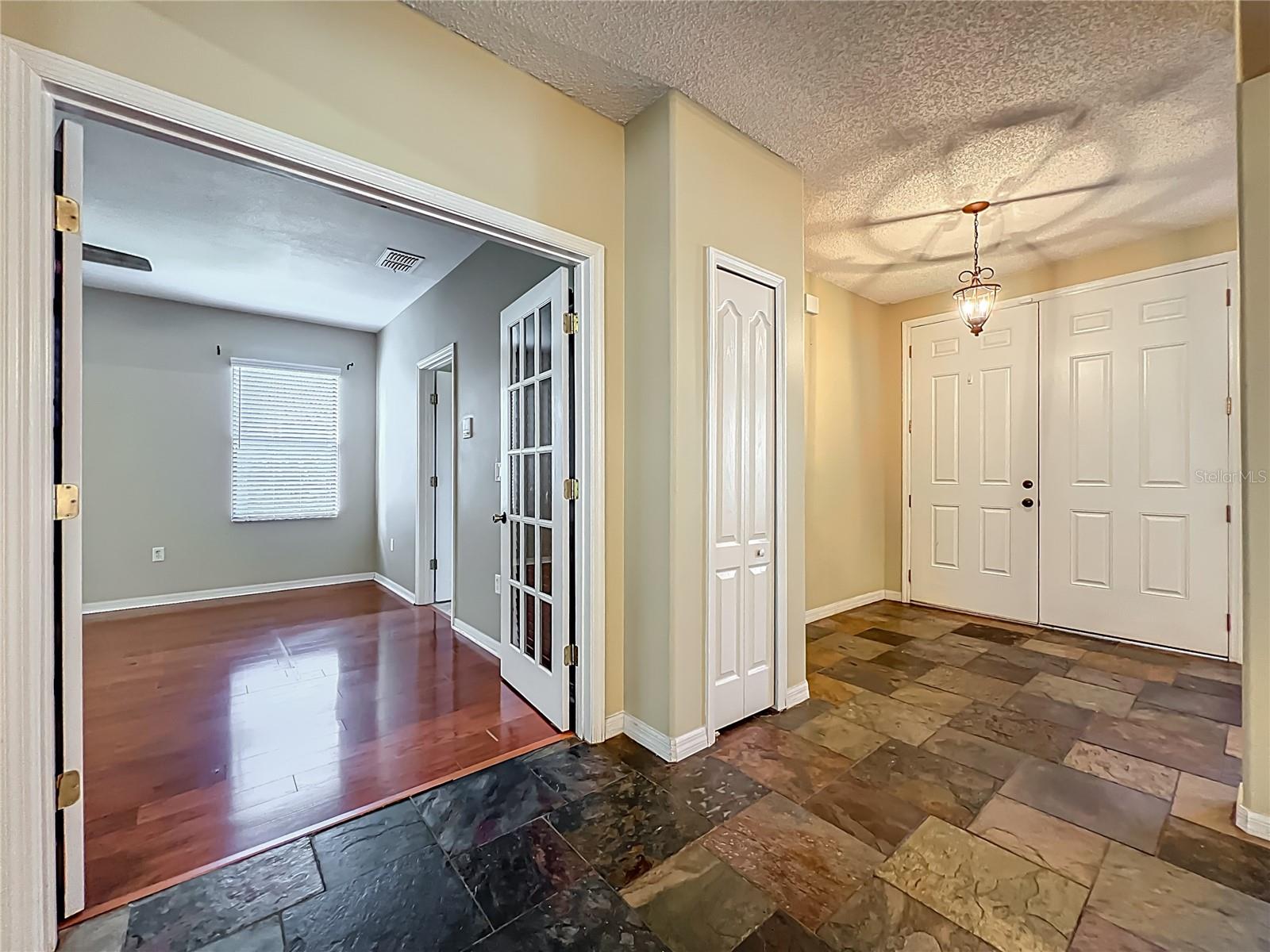 Image 19 of 40 For 2831 Village Pine Terrace