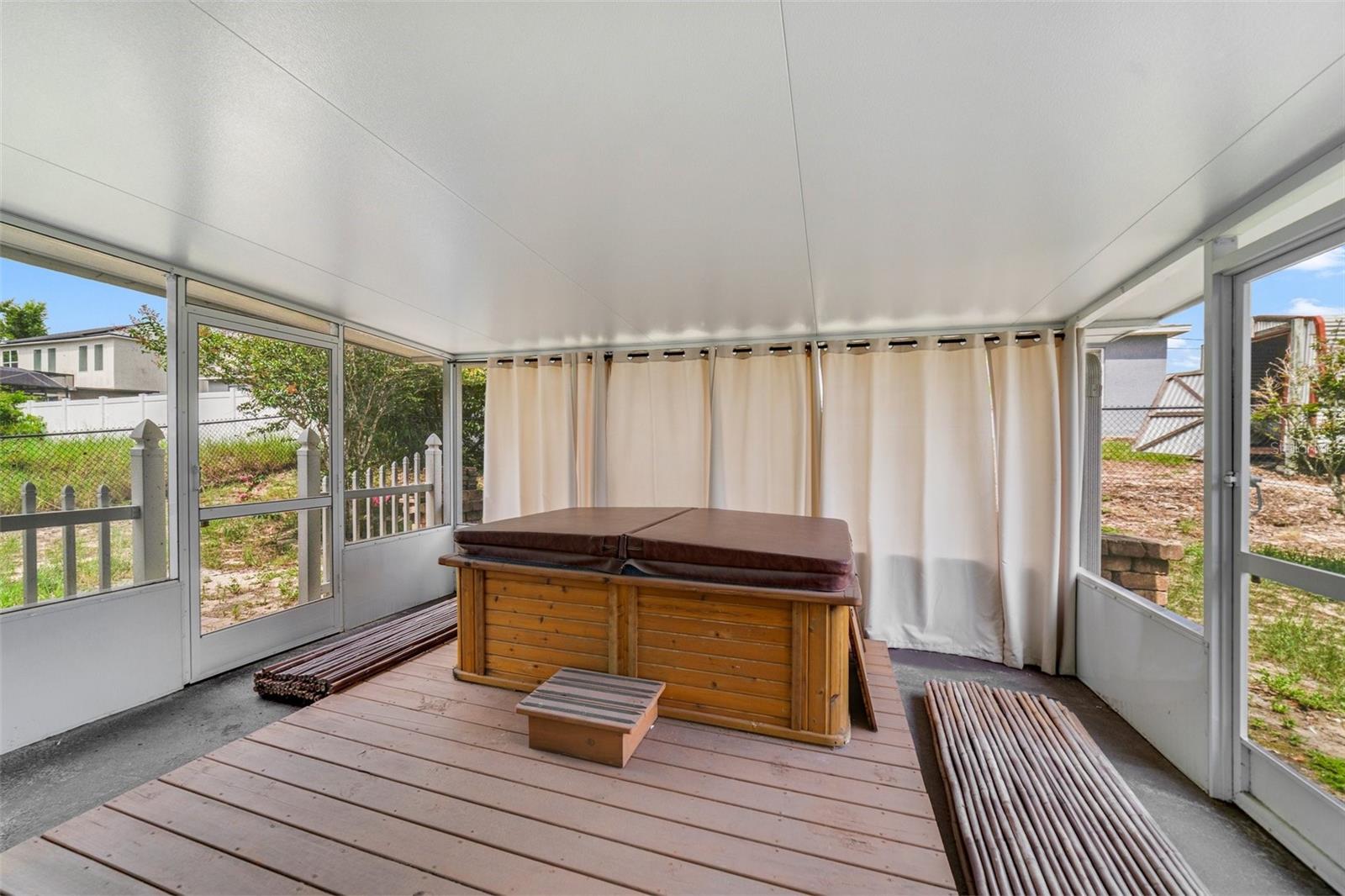 Image 16 of 21 For 1406 Kissimmee Court