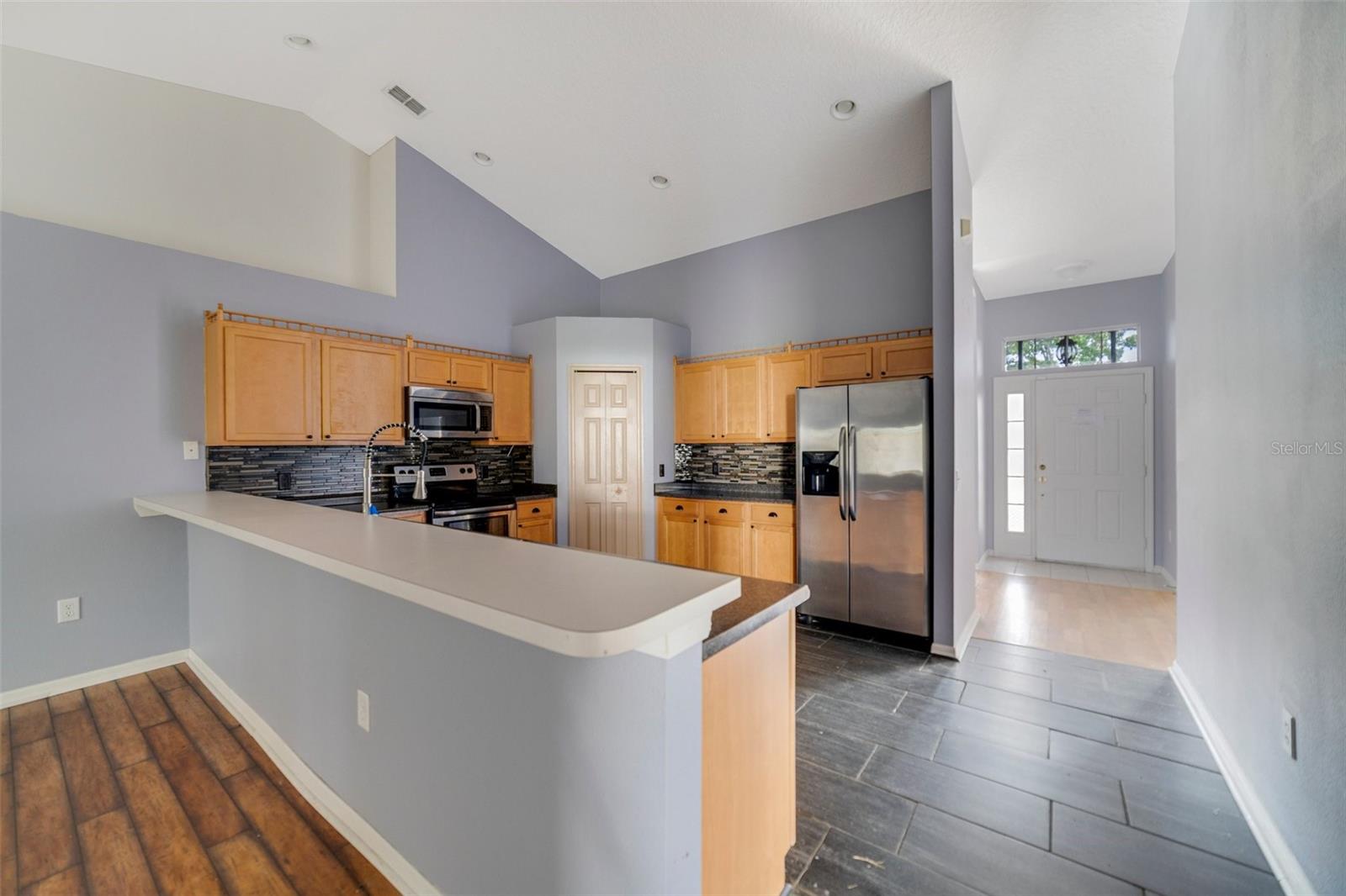 Image 8 of 21 For 1406 Kissimmee Court