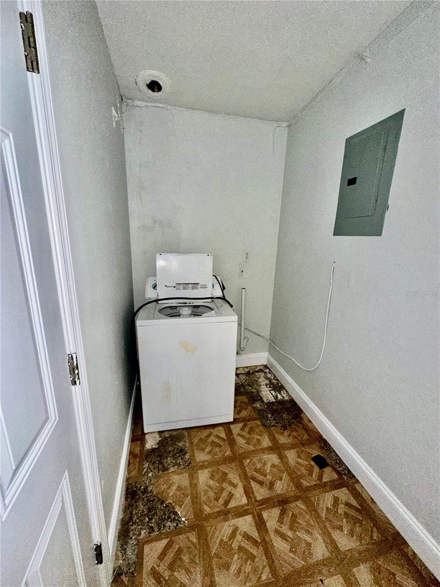 Image 10 of 11 For 1801 37th Street