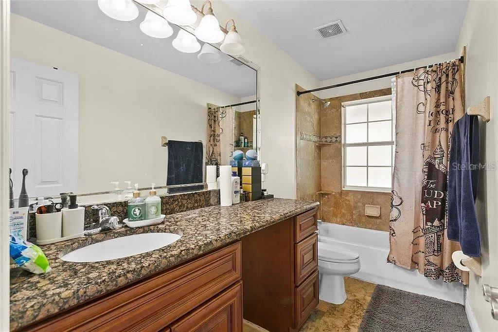 Image 17 of 28 For 3344 Quailwest Court