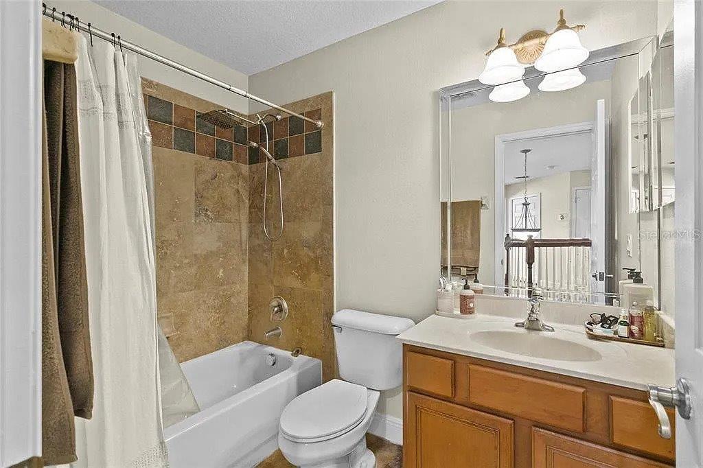 Image 8 of 28 For 3344 Quailwest Court
