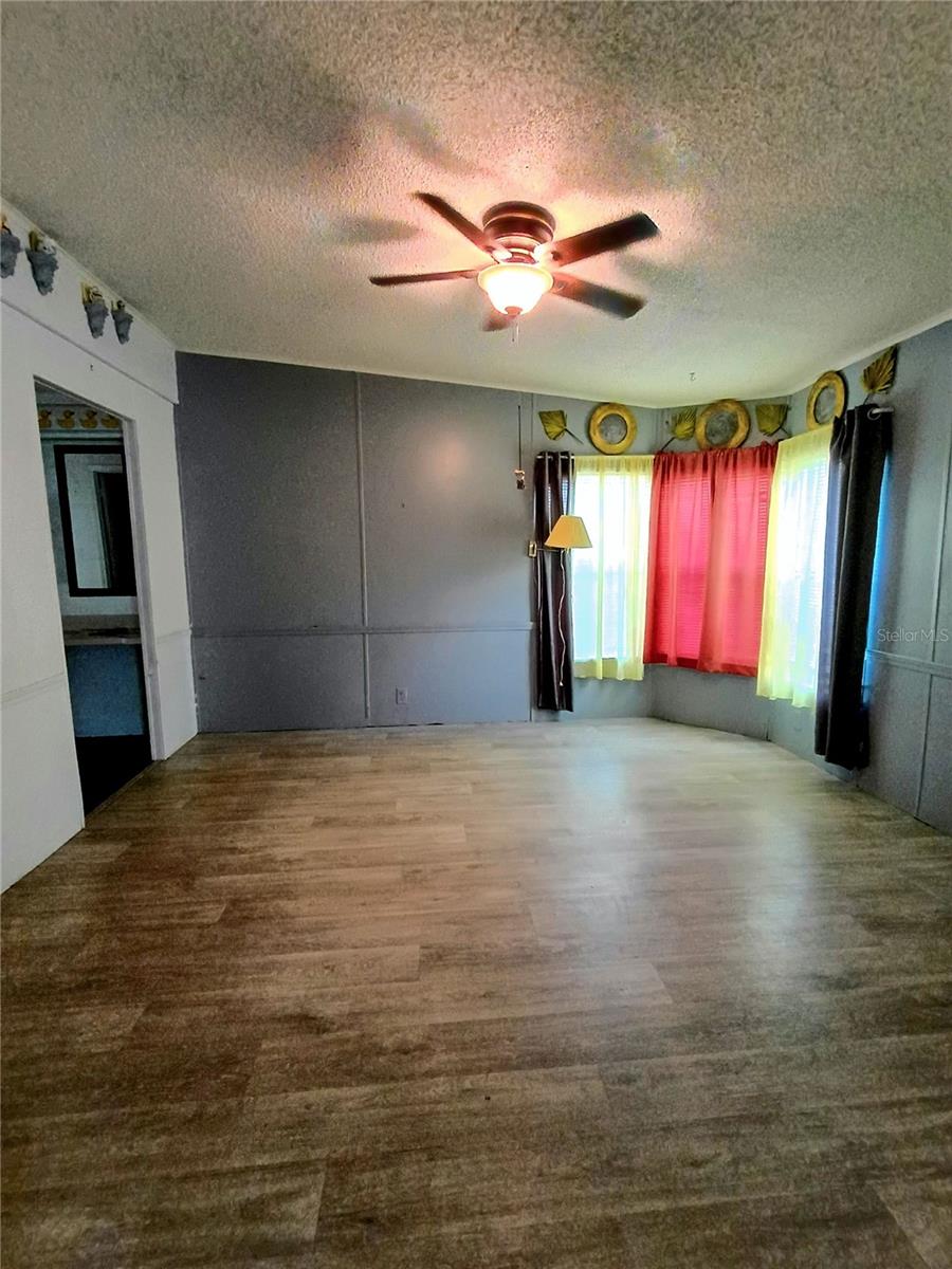 Image 4 of 5 For 17732 86th Street