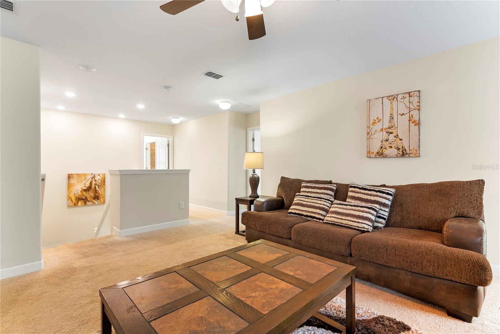 Image 12 of 40 For 7409 Fairgrove Avenue