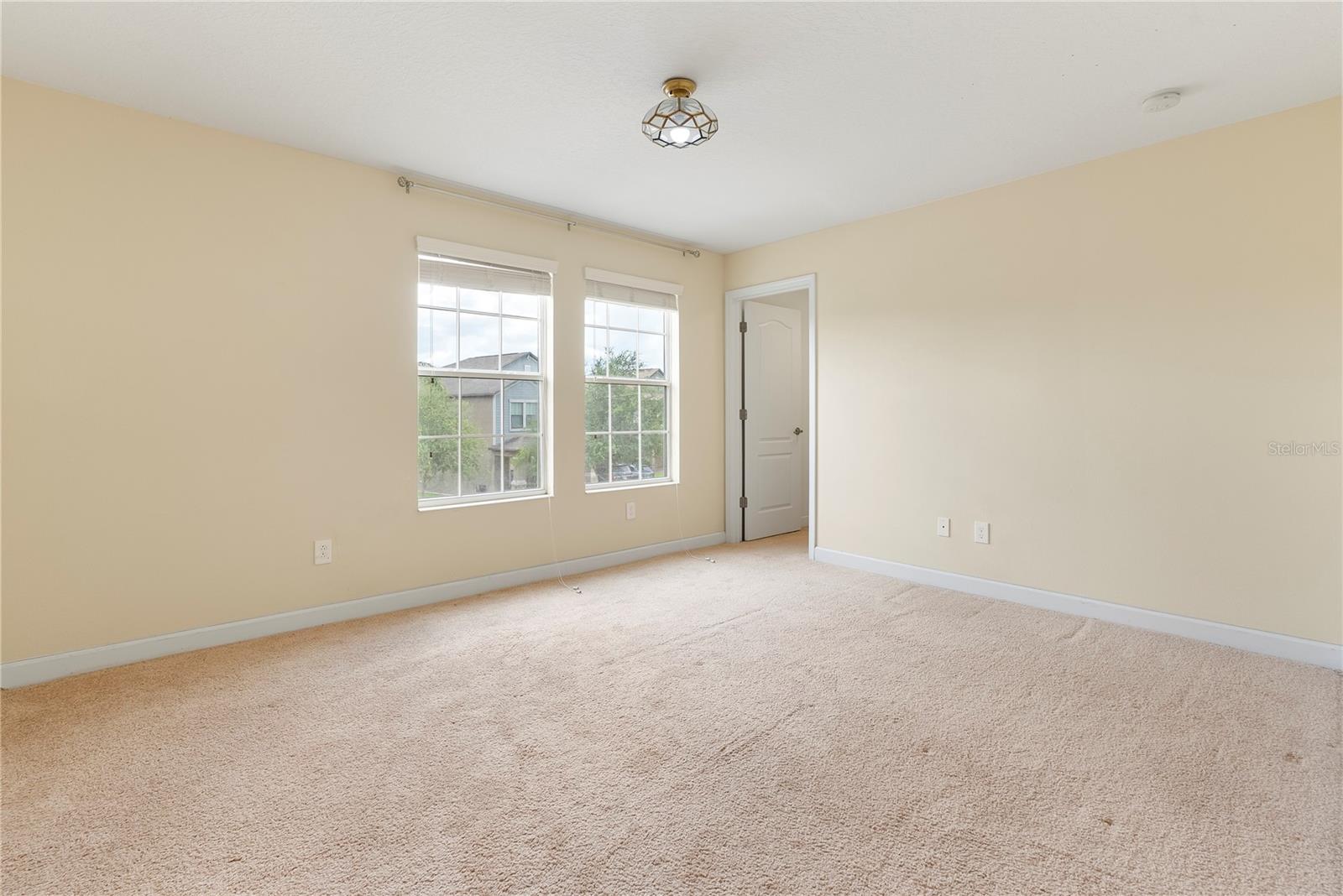 Image 19 of 40 For 7409 Fairgrove Avenue
