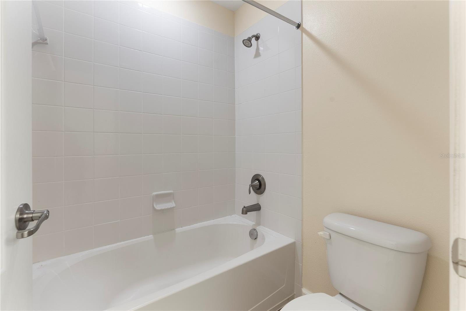 Image 20 of 40 For 7409 Fairgrove Avenue