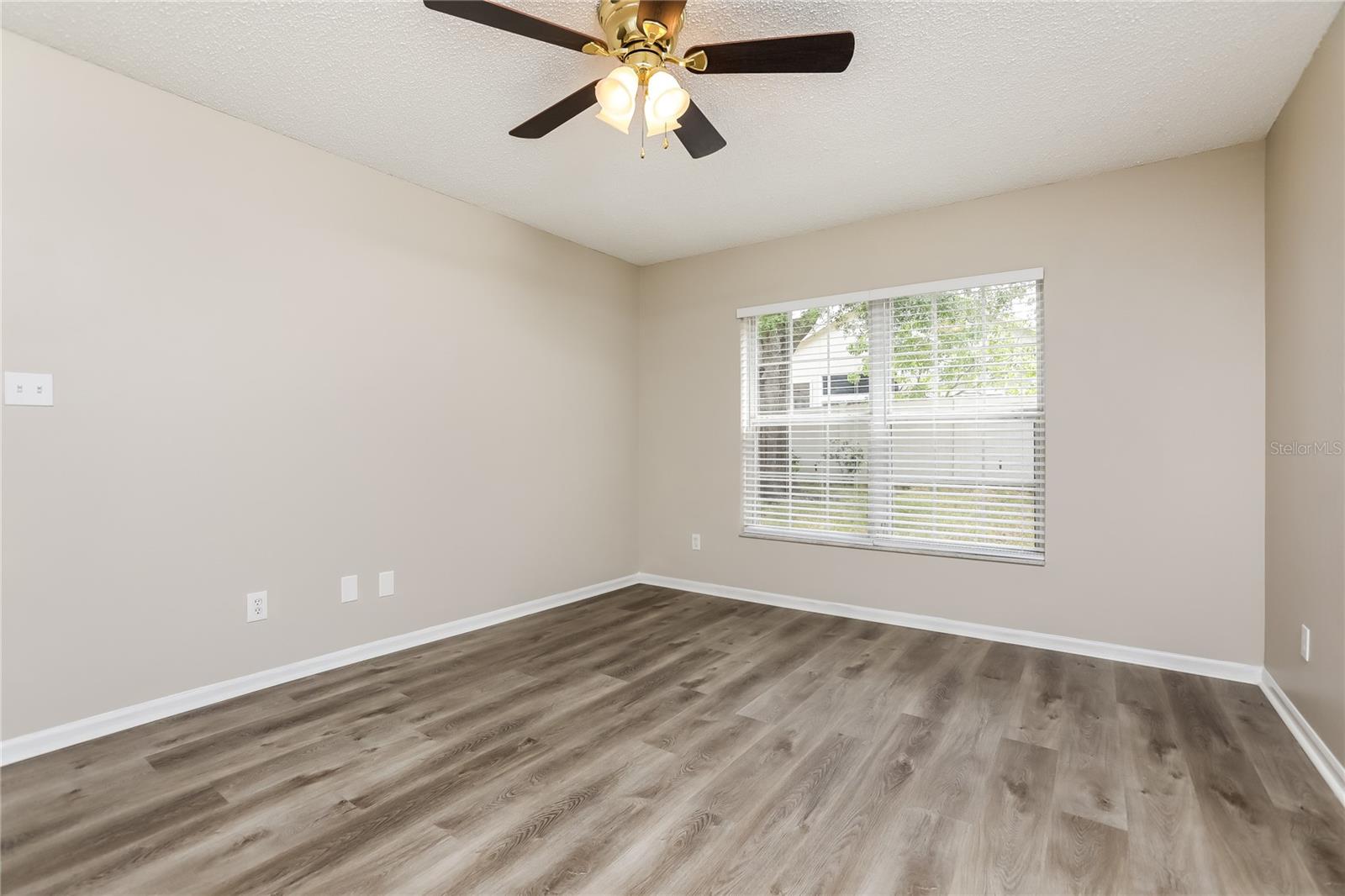 Image 10 of 17 For 2760 Grantham Court
