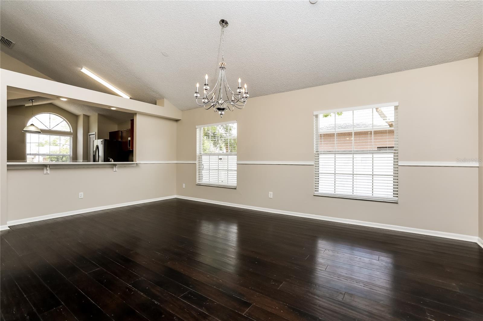 Image 4 of 17 For 2760 Grantham Court