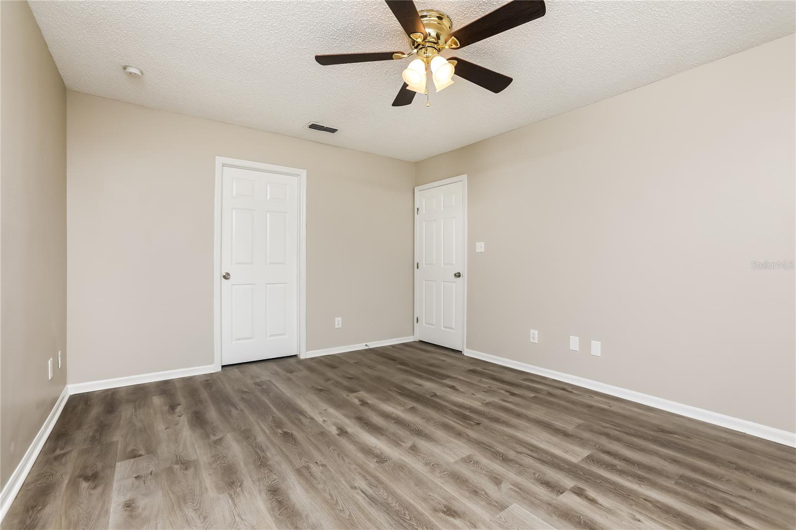 Image 7 of 17 For 2760 Grantham Court