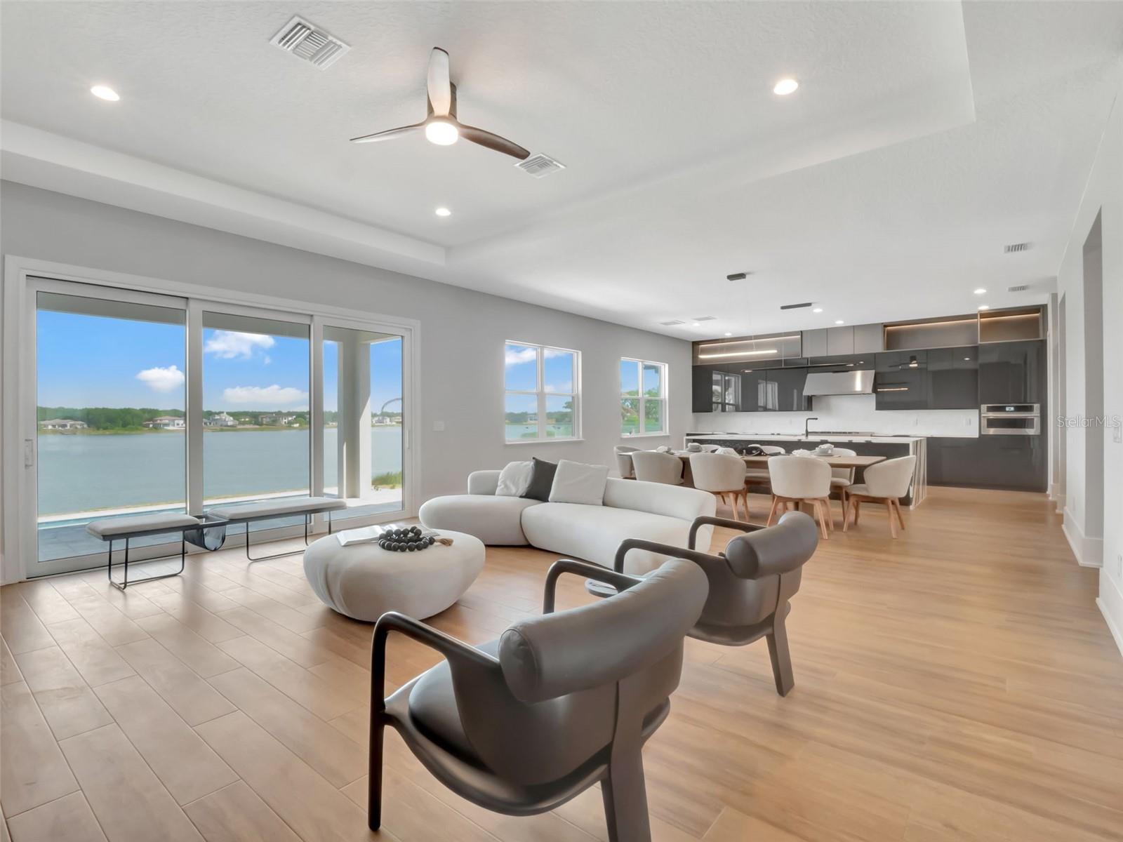 Image 18 of 69 For 16808 Bolsena Drive