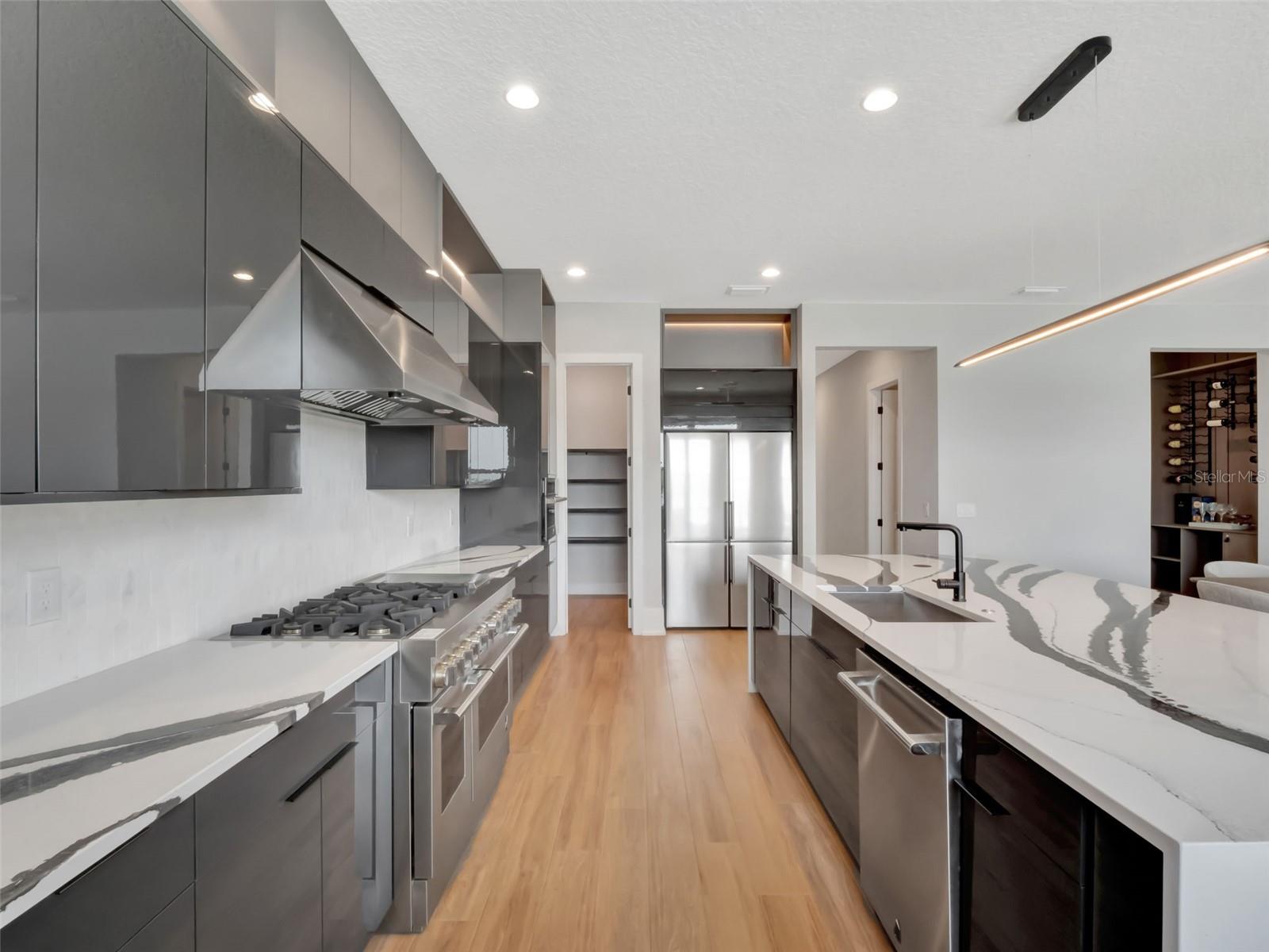 Image 34 of 69 For 16808 Bolsena Drive