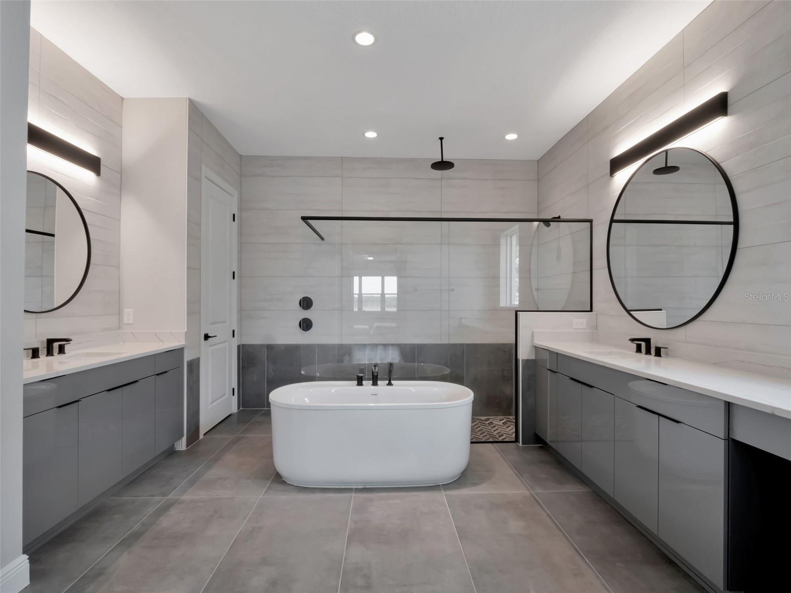 Image 39 of 69 For 16808 Bolsena Drive