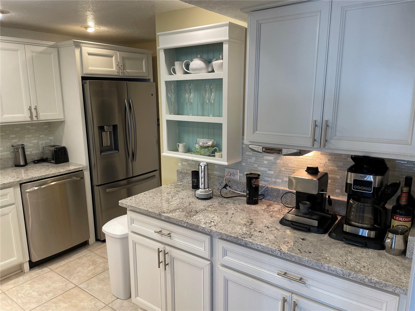 Image 10 of 60 For 1621 Gulf Boulevard 1106