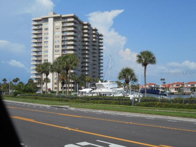 Image 2 of 60 For 1621 Gulf Boulevard 1106