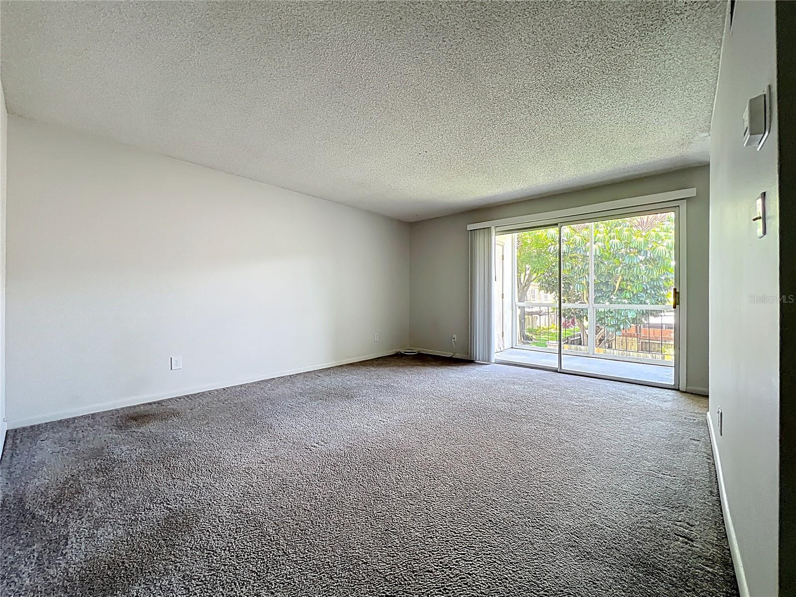Image 31 of 46 For 200 St Andrews Boulevard 911